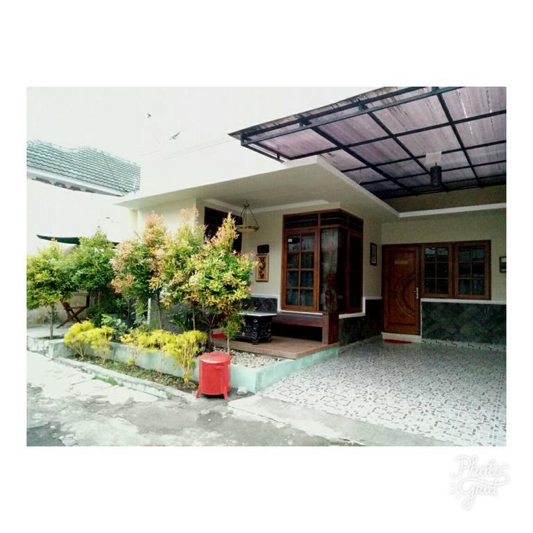 Guest House Abimanyu Kaliurang Luaran gambar